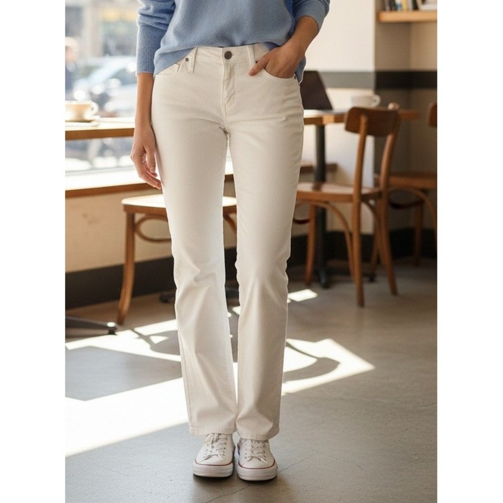 Wrangler Q-Baby Ultimate Riding Jeans Women's 7x34 Bootcut Midrise White NWT‎
